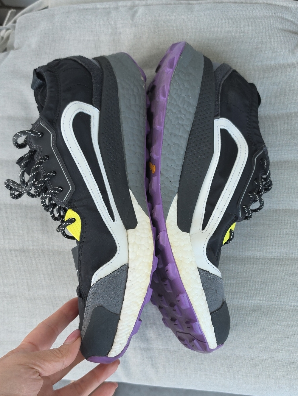 adidas by Stella McCartney Outdoorboost 2.0 COLD.RDY Trail Sneakers 10.5. B1z - Picture 2 of 7